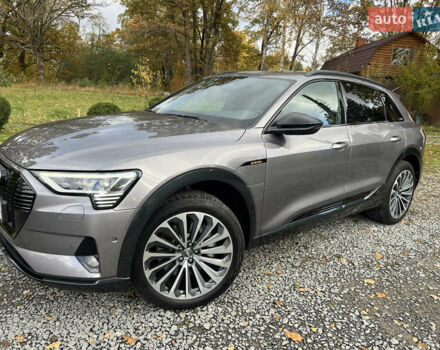 Серый Ауди E-Tron, объемом двигателя 0 л и пробегом 119 тыс. км за 35000 $, фото 1 на Automoto.ua