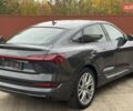 Ауді E-Tron 2020 у Коломые на Automoto.ua Сірий Ауді E-Tron, об'ємом двигуна 0 л та пробігом 120 тис. км за 29999 $, фото 4 на Automoto.ua