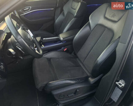 Сірий Ауді E-Tron, об'ємом двигуна 0 л та пробігом 140 тис. км за 37000 $, фото 25 на Automoto.ua