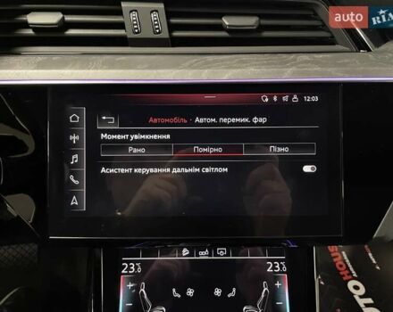 Серый Ауди E-Tron, объемом двигателя 0 л и пробегом 120 тыс. км за 28700 $, фото 68 на Automoto.ua