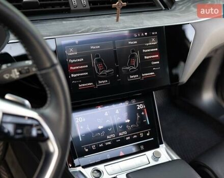 Серый Ауди E-Tron, объемом двигателя 0 л и пробегом 41 тыс. км за 37500 $, фото 30 на Automoto.ua