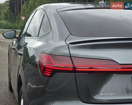 Серый Ауди E-Tron, объемом двигателя 0 л и пробегом 71 тыс. км за 33999 $, фото 31 на Automoto.ua