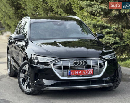 Серый Ауди E-Tron, объемом двигателя 0 л и пробегом 116 тыс. км за 29900 $, фото 7 на Automoto.ua
