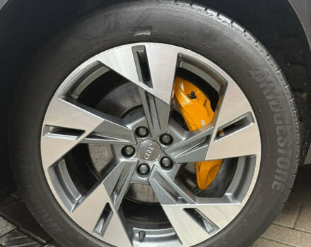 Ауди E-Tron 2020 в Киеве на Automoto.ua Серый Ауди E-Tron, объемом двигателя 0 л и пробегом 71 тыс. км за 35300 $, фото 24 на Automoto.ua