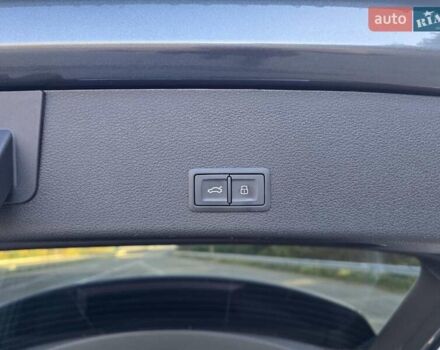 Сірий Ауді E-Tron, об'ємом двигуна 0 л та пробігом 67 тис. км за 37999 $, фото 27 на Automoto.ua