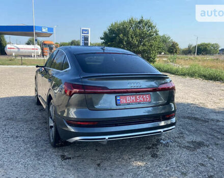 Серый Ауди E-Tron, объемом двигателя 0 л и пробегом 48 тыс. км за 33000 $, фото 2 на Automoto.ua