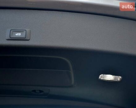 Серый Ауди E-Tron, объемом двигателя 0 л и пробегом 125 тыс. км за 23800 $, фото 197 на Automoto.ua