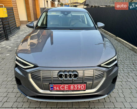Сірий Ауді E-Tron, об'ємом двигуна 0 л та пробігом 143 тис. км за 27900 $, фото 37 на Automoto.ua