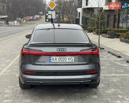 Серый Ауди E-Tron, объемом двигателя 0 л и пробегом 140 тыс. км за 32100 $, фото 9 на Automoto.ua