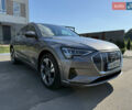 Сірий Ауді E-Tron, об'ємом двигуна 0 л та пробігом 65 тис. км за 39990 $, фото 5 на Automoto.ua