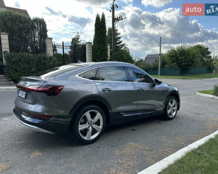 Серый Ауди E-Tron, объемом двигателя 0 л и пробегом 85 тыс. км за 33000 $, фото 4 на Automoto.ua