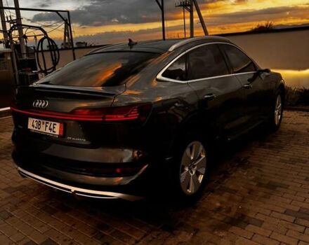 Серый Ауди E-Tron, объемом двигателя 0 л и пробегом 90 тыс. км за 37000 $, фото 3 на Automoto.ua