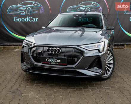 Сірий Ауді E-Tron, об'ємом двигуна 0 л та пробігом 82 тис. км за 39888 $, фото 1 на Automoto.ua