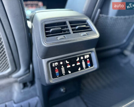 Серый Ауди E-Tron, объемом двигателя 0 л и пробегом 41 тыс. км за 44990 $, фото 37 на Automoto.ua