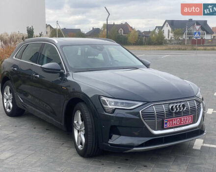 Ауди E-Tron 2020 в Луцке на Automoto.ua Серый Ауди E-Tron, объемом двигателя 0 л и пробегом 128 тыс. км за 25000 $, фото 12 на Automoto.ua