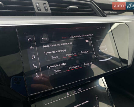 Ауди E-Tron 2020 в Луцке на Automoto.ua Серый Ауди E-Tron, объемом двигателя 0 л и пробегом 128 тыс. км за 25000 $, фото 74 на Automoto.ua