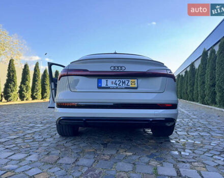 Сірий Ауді E-Tron, об'ємом двигуна 0 л та пробігом 105 тис. км за 34000 $, фото 26 на Automoto.ua