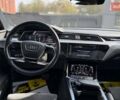 Сірий Ауді E-Tron, об'ємом двигуна 0 л та пробігом 63 тис. км за 36200 $, фото 14 на Automoto.ua
