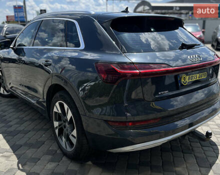 Серый Ауди E-Tron, объемом двигателя 0 л и пробегом 115 тыс. км за 26500 $, фото 4 на Automoto.ua