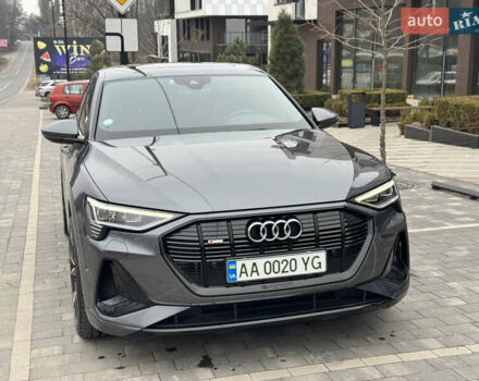 Серый Ауди E-Tron, объемом двигателя 0 л и пробегом 140 тыс. км за 32100 $, фото 15 на Automoto.ua