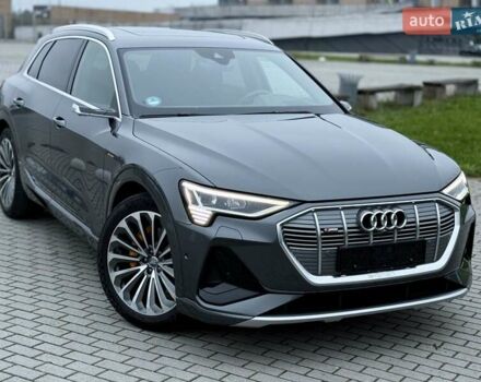 Серый Ауди E-Tron, объемом двигателя 0 л и пробегом 29 тыс. км за 38300 $, фото 4 на Automoto.ua