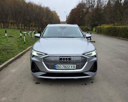 Серый Ауди E-Tron, объемом двигателя 0 л и пробегом 90 тыс. км за 36500 $, фото 2 на Automoto.ua