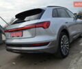Серый Ауди E-Tron, объемом двигателя 0 л и пробегом 157 тыс. км за 24950 $, фото 33 на Automoto.ua