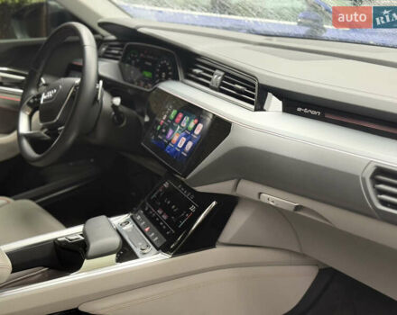 Ауди E-Tron 2020 в Киеве на Automoto.ua Серый Ауди E-Tron, объемом двигателя 0 л и пробегом 71 тыс. км за 35300 $, фото 11 на Automoto.ua