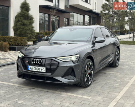 Серый Ауди E-Tron, объемом двигателя 0 л и пробегом 140 тыс. км за 32100 $, фото 1 на Automoto.ua