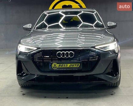 Ауді E-Tron 2020 у Чернівцях на Automoto.ua Сірий Ауді E-Tron, об'ємом двигуна 0 л та пробігом 65 тис. км за 48000 $, фото 1 на Automoto.ua