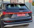 Серый Ауди E-Tron, объемом двигателя 0 л и пробегом 97 тыс. км за 21900 $, фото 18 на Automoto.ua