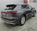 Серый Ауди E-Tron, объемом двигателя 0 л и пробегом 99 тыс. км за 31990 $, фото 55 на Automoto.ua