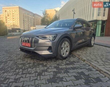 Ауди E-Tron 2020 в Хмельницком на Automoto.ua Серый Ауди E-Tron, объемом двигателя 0 л и пробегом 146 тыс. км за 22700 $, фото 13 на Automoto.ua