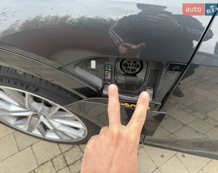 Ауді E-Tron 2020 у Коломые на Automoto.ua Сірий Ауді E-Tron, об'ємом двигуна 0 л та пробігом 120 тис. км за 29999 $, фото 10 на Automoto.ua
