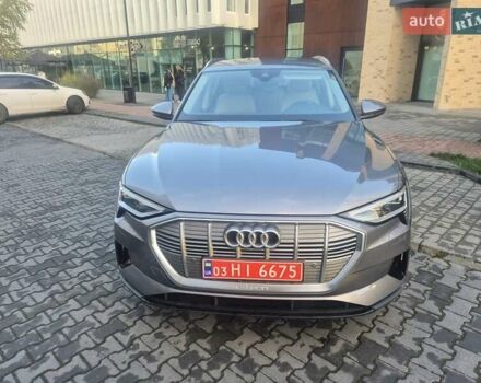 Ауди E-Tron 2020 в Хмельницком на Automoto.ua Серый Ауди E-Tron, объемом двигателя 0 л и пробегом 146 тыс. км за 22700 $, фото 17 на Automoto.ua