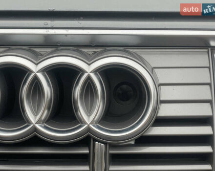 Серый Ауди E-Tron, объемом двигателя 0 л и пробегом 90 тыс. км за 34490 $, фото 37 на Automoto.ua