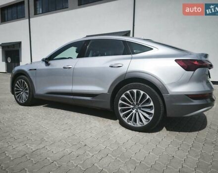Сірий Ауді E-Tron, об'ємом двигуна 0 л та пробігом 70 тис. км за 34500 $, фото 53 на Automoto.ua