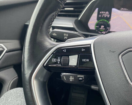 Ауди E-Tron 2020 в Луцке на Automoto.ua Серый Ауди E-Tron, объемом двигателя 0 л и пробегом 128 тыс. км за 25000 $, фото 46 на Automoto.ua