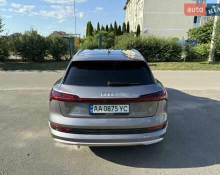 Сірий Ауді E-Tron, об'ємом двигуна 0 л та пробігом 65 тис. км за 39990 $, фото 19 на Automoto.ua