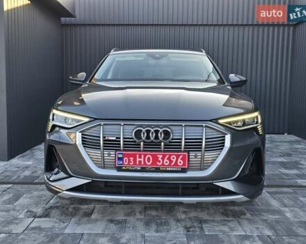 Серый Ауди E-Tron, объемом двигателя 0 л и пробегом 99 тыс. км за 31990 $, фото 27 на Automoto.ua