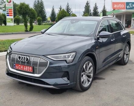 Сірий Ауді E-Tron, об'ємом двигуна 0 л та пробігом 119 тис. км за 29650 $, фото 1 на Automoto.ua