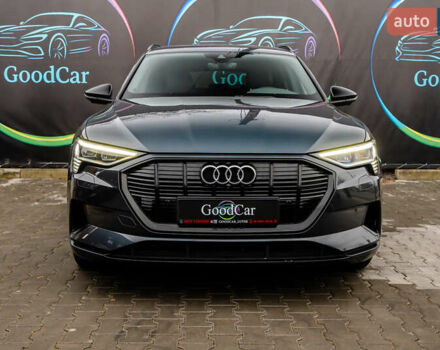 Сірий Ауді E-Tron, об'ємом двигуна 0 л та пробігом 154 тис. км за 25900 $, фото 5 на Automoto.ua