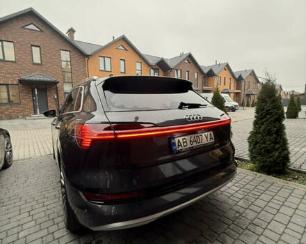 Серый Ауди E-Tron, объемом двигателя 0 л и пробегом 177 тыс. км за 27000 $, фото 31 на Automoto.ua