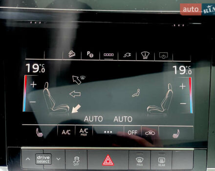 Серый Ауди E-Tron, объемом двигателя 0 л и пробегом 90 тыс. км за 34490 $, фото 28 на Automoto.ua