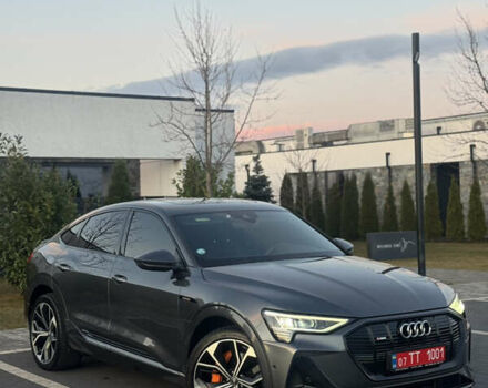 Сірий Ауді E-Tron, об'ємом двигуна 0 л та пробігом 140 тис. км за 37000 $, фото 22 на Automoto.ua