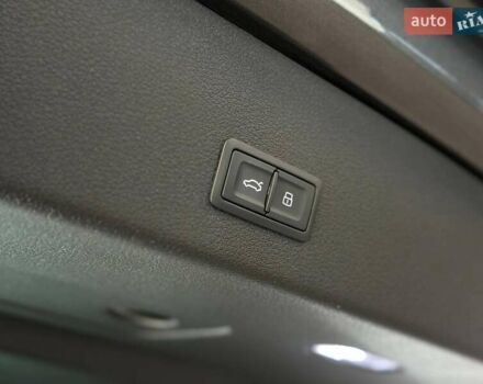 Серый Ауди E-Tron, объемом двигателя 0 л и пробегом 53 тыс. км за 37900 $, фото 46 на Automoto.ua