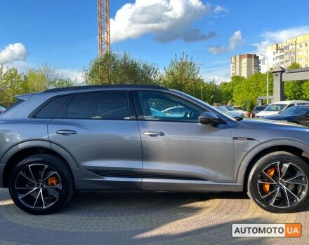 Ауди E-Tron 2020 в Львове на Automoto.ua Серый Ауди E-Tron, объемом двигателя 71 л и пробегом 42 тыс. км за 37600 $, фото 6 на Automoto.ua