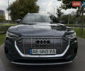 Ауді E-Tron 2020 у Дніпро (Дніпропетровську) на Automoto.ua Сірий Ауді E-Tron, об'ємом двигуна 0 л та пробігом 113 тис. км за 26900 $, фото 1 на Automoto.ua