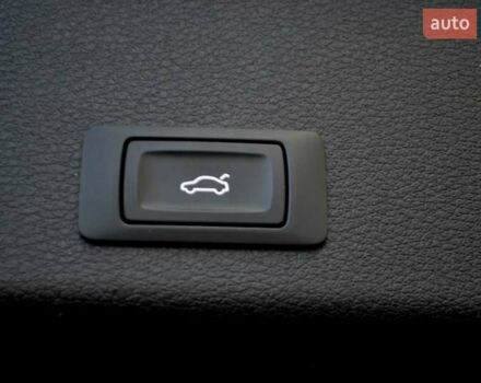 Серый Ауди E-Tron, объемом двигателя 0 л и пробегом 125 тыс. км за 23800 $, фото 60 на Automoto.ua