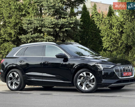 Серый Ауди E-Tron, объемом двигателя 0 л и пробегом 116 тыс. км за 29900 $, фото 5 на Automoto.ua